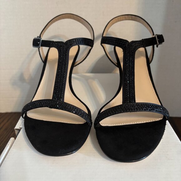 Pelle Moda Black Iya T-Strap kitten heels SZ: 9 - Picture 5 of 16